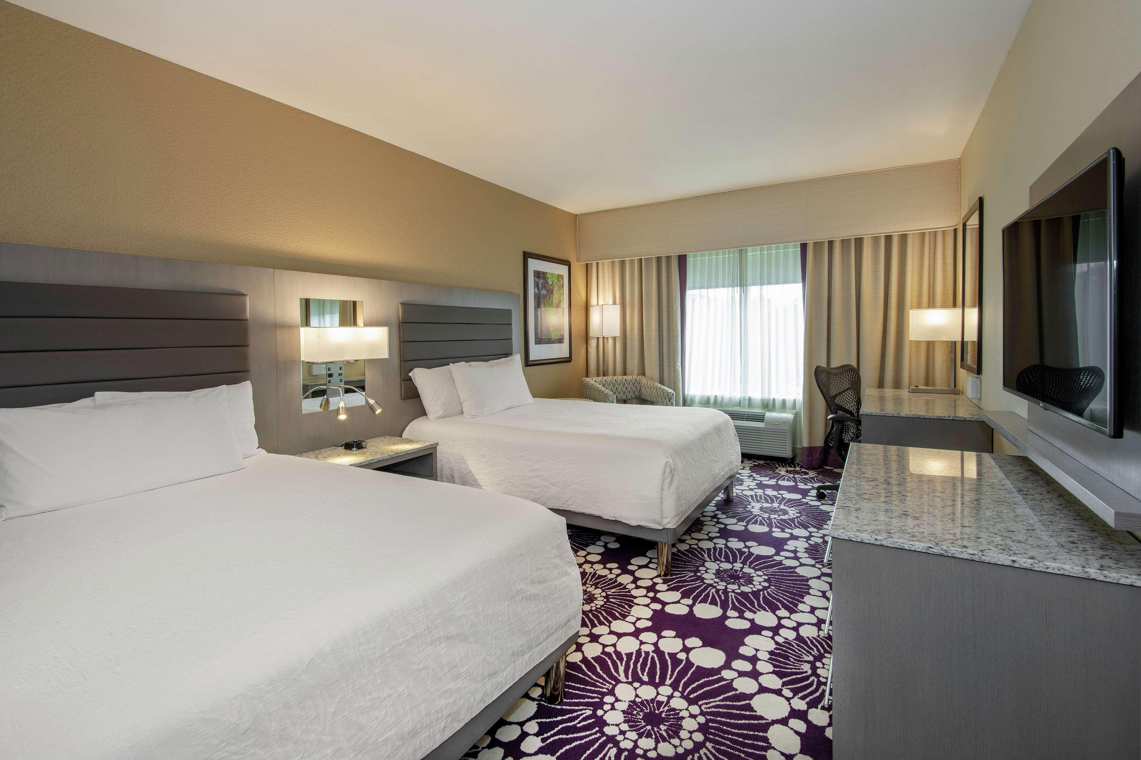 Hilton Garden Inn Raleigh/Crabtree Valley Eksteriør billede