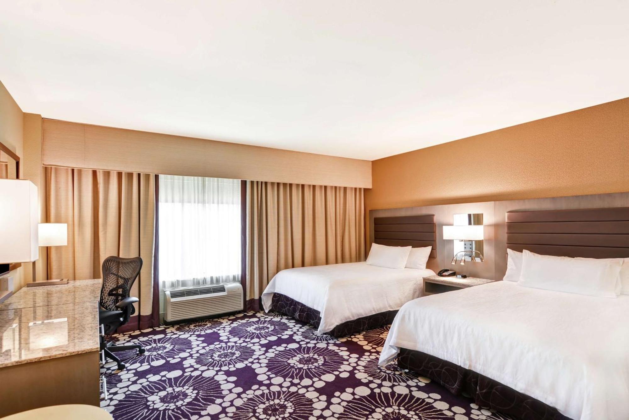 Hilton Garden Inn Raleigh/Crabtree Valley Eksteriør billede