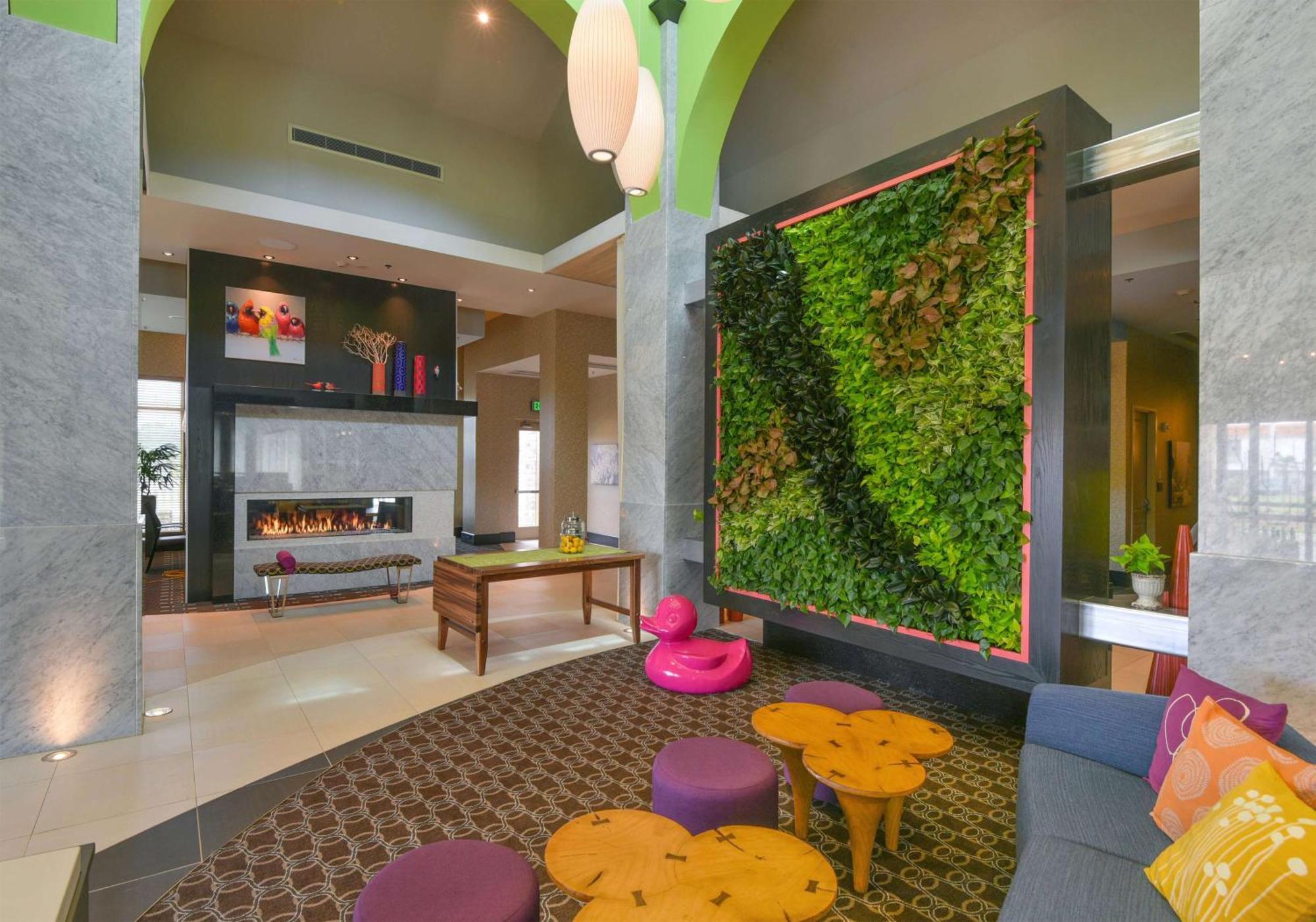 Hilton Garden Inn Raleigh/Crabtree Valley Eksteriør billede